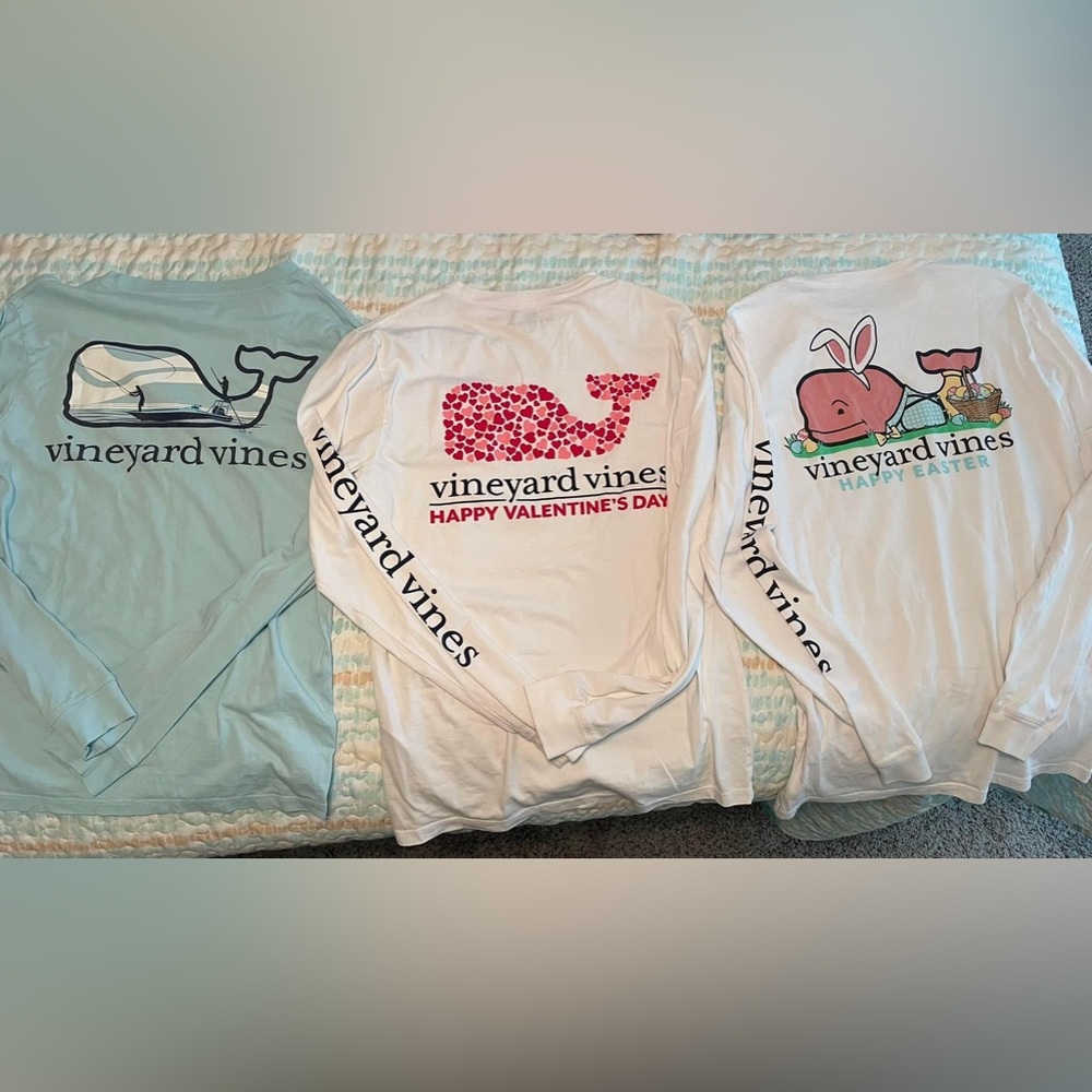 Vineyard Vines Men’s XS lot of 3 long sleeve tees